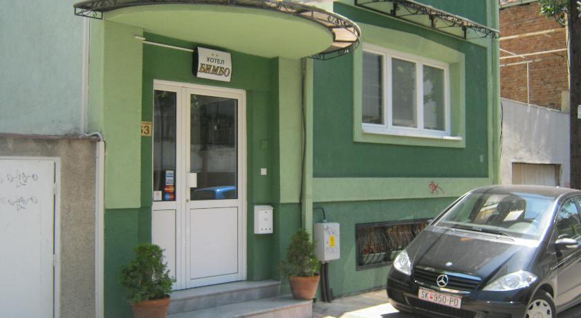 Hostel Bimbo Skopie Exterior foto